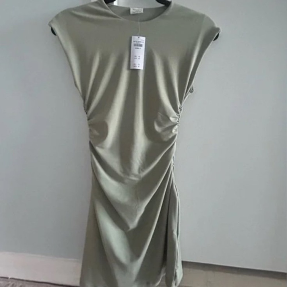 Abercrombie and Fitch Dress MT Mesium Dress NWT
